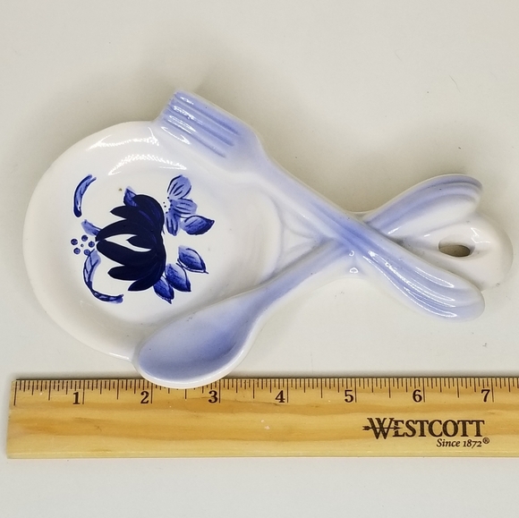 Spoon Rest White Blue Floral 7.5" Markings T-278 - Picture 3 of 4